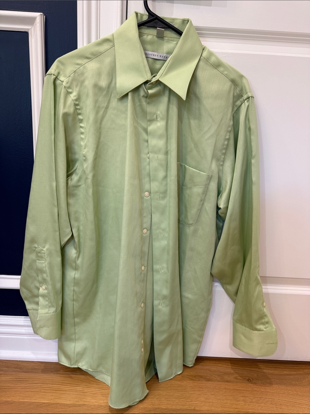 Geoffrey Beene Light Green Dress Shirt with Point Collar